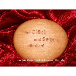 Viel Glück und Segen für dich! - Glücksbringer aus Obst-Holz, Steinform