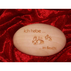 Ich habe Schmetterlinge im Bauch! - Handschmeichler mit Gravur, Obst-Holz, Steinform